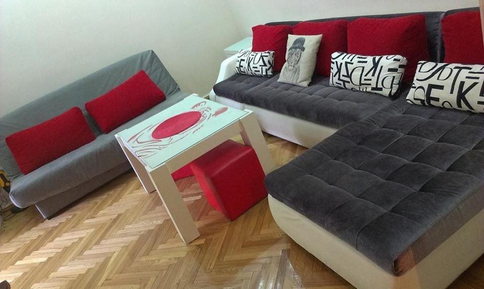 White Tiger In Center Of Tbilisi Appartement Buitenkant foto